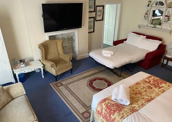 Calder House Bed & Breakfast 3*