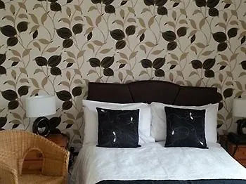 Bed & Breakfast Calder House