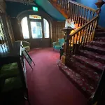 Bed & Breakfast Calder House