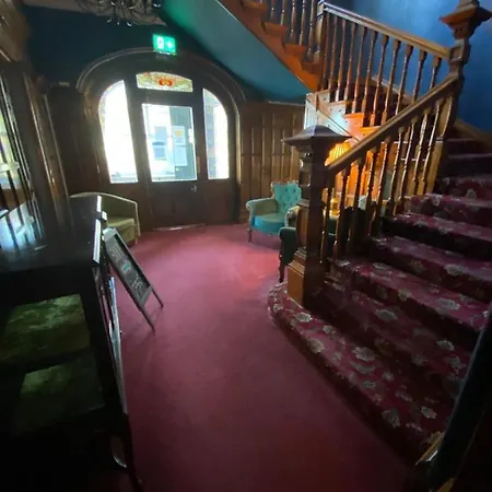 Frühstückspension Calder House